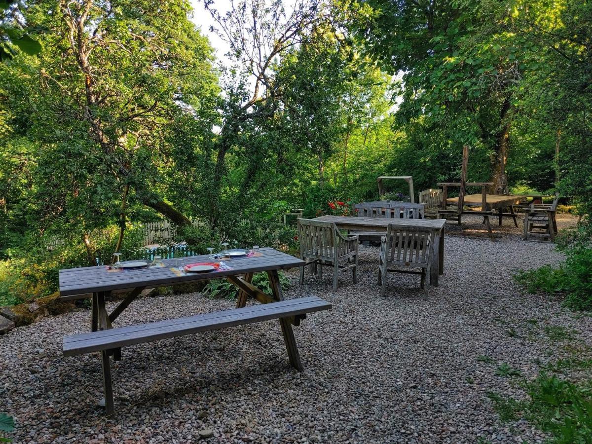 Bed and Breakfast Aux Sources De L'Yonne Glux-en-Glenne Exteriér fotografie