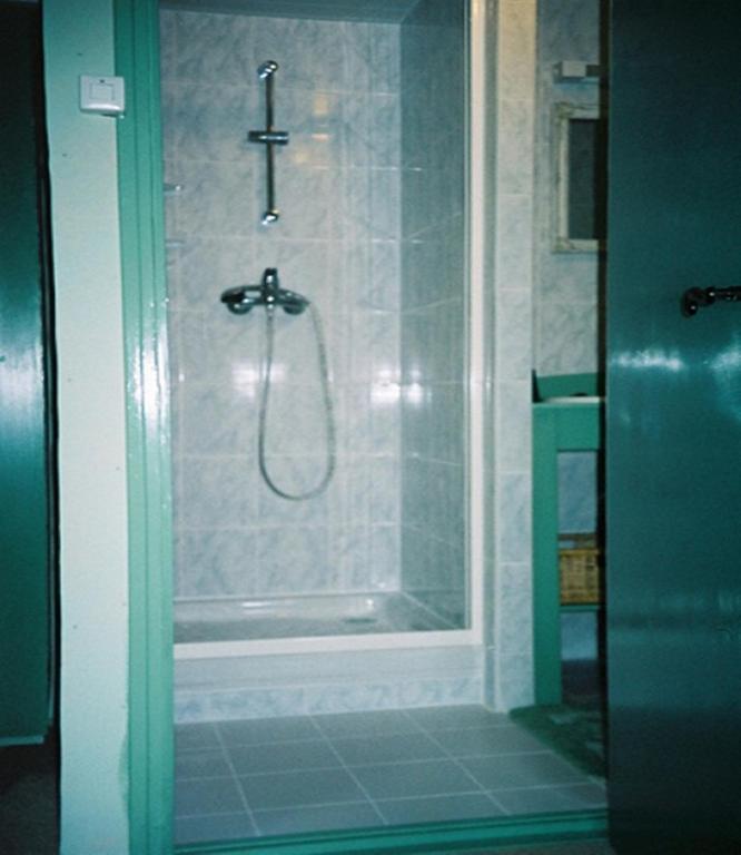 Bed and Breakfast Aux Sources De L'Yonne Glux-en-Glenne Pokoj fotografie